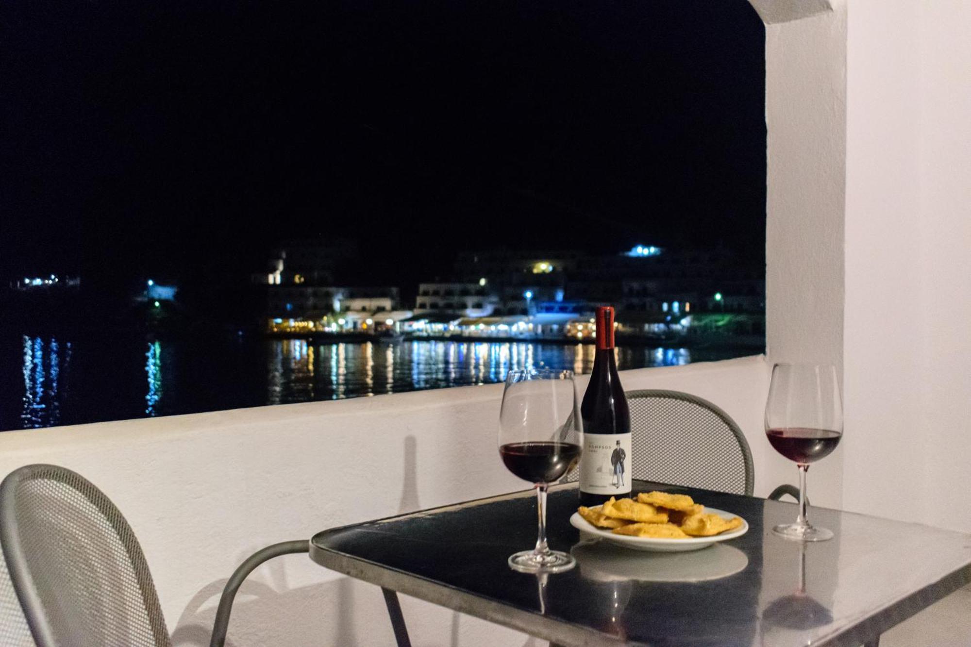 Kyma Hotell Loutro Exteriör bild